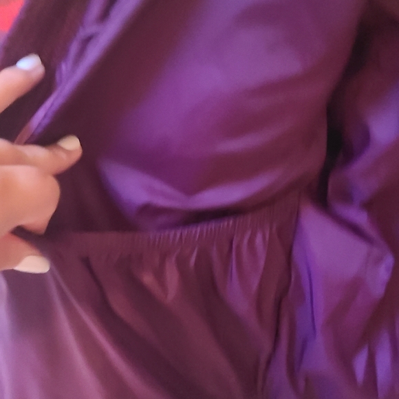 North Face puffer jacket - Picture 8 of 9